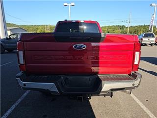 2022 Ford F-350 lariat