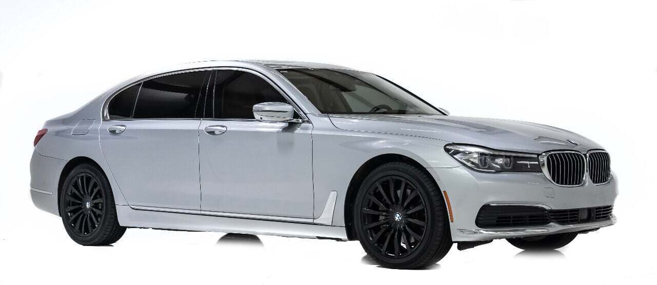 2019 bmw 7-series 740i 4dr sedan