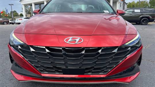 2022 Hyundai Elantra limited