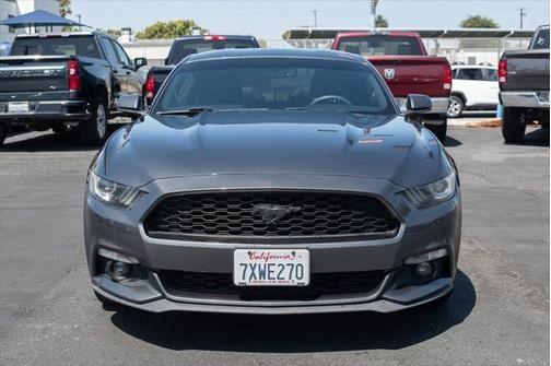 2017 ford mustang