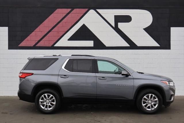 2018 chevrolet traverse lt cloth
