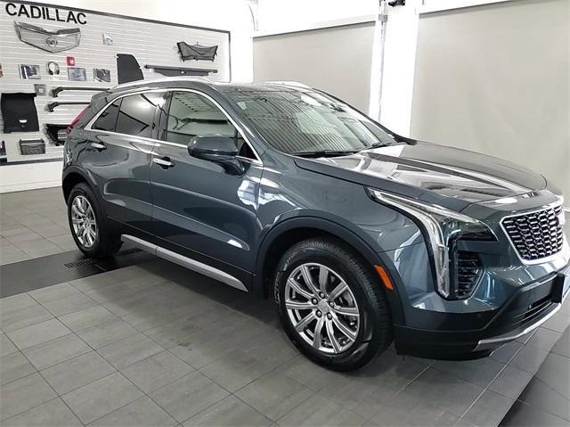 2019 cadillac xt4 premium luxury