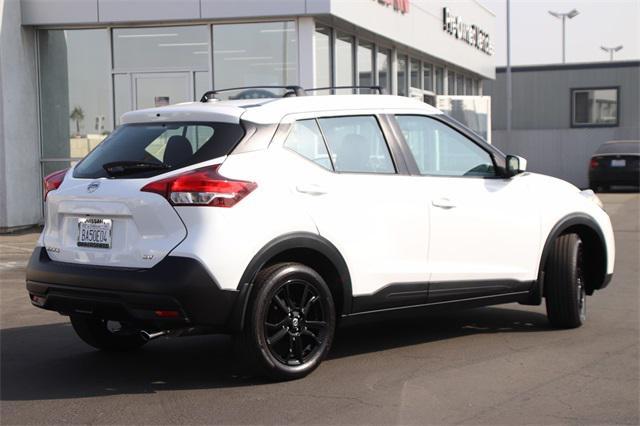 2019 nissan kicks sv