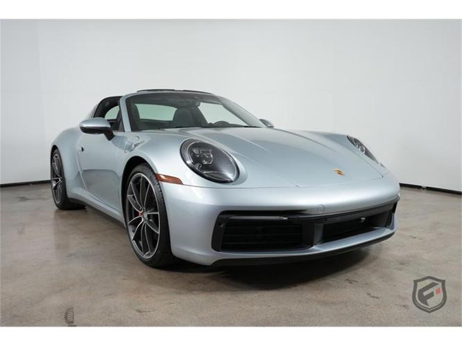 2022 porsche 911 in chatsworth, california
