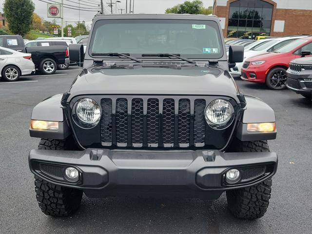 2023 jeep gladiator sport