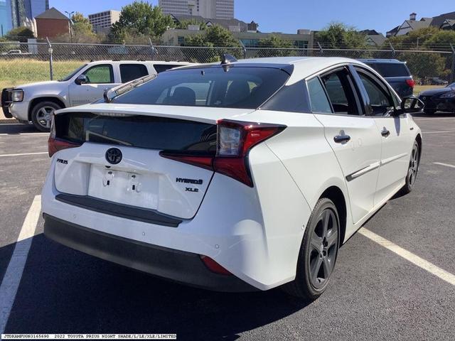 2022 toyota prius nightshade