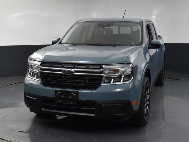 2022 ford maverick lariat