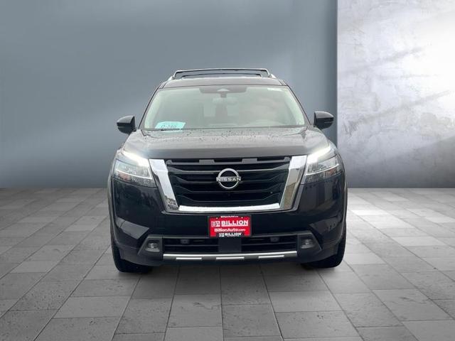 2022 nissan pathfinder sl