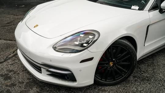 2017 Porsche Panamera