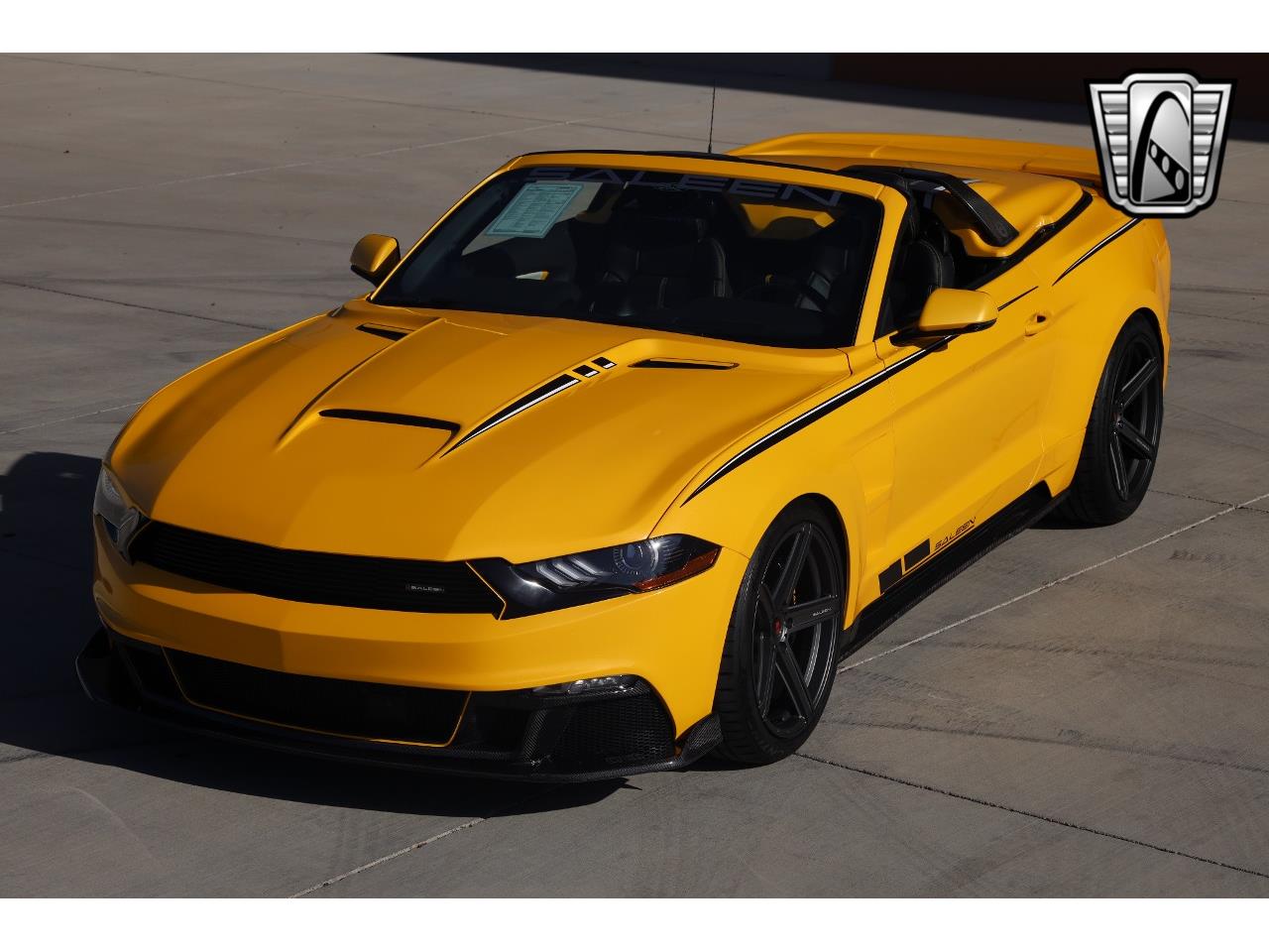 2023 ford mustang