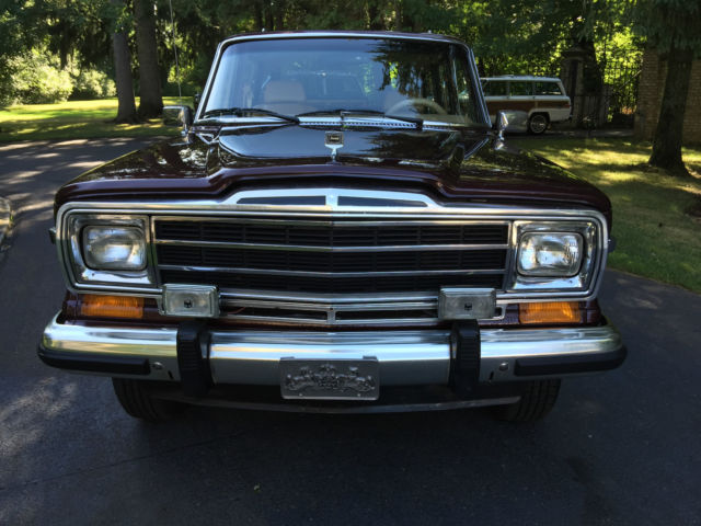 1987 jeep grand wagoneer -grand wagoneer by classic gentleman only 56,499 miles!