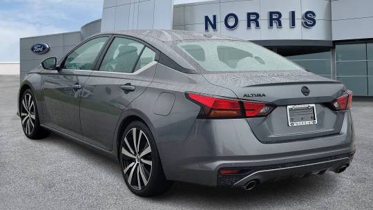 2020 Nissan Altima