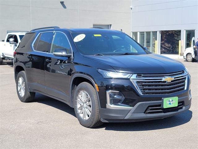 2022 chevrolet traverse lt leather