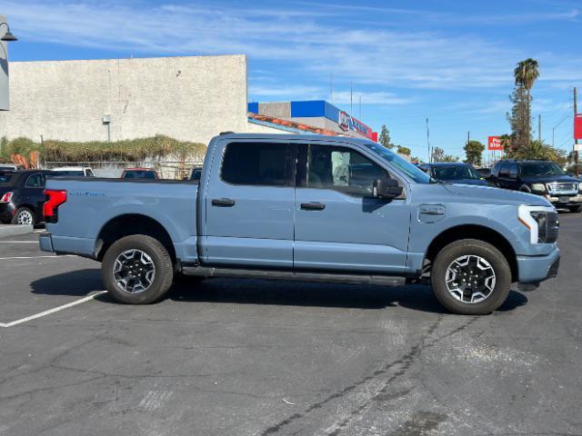 2023 ford f-150 lightning xlt