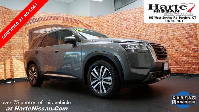 2022 nissan pathfinder platinum