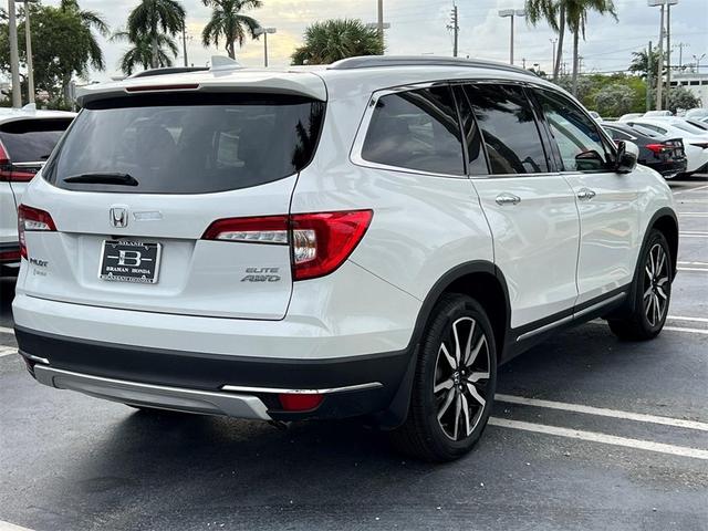 2022 honda pilot elite