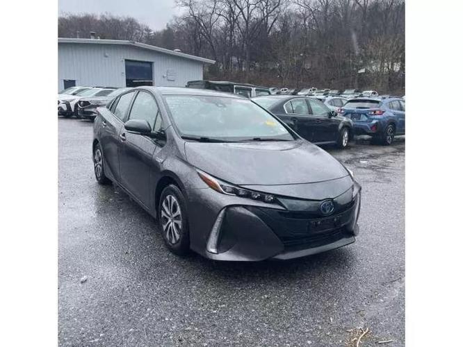 2021 toyota prius prime le hatchback 4d in richmond, virginia