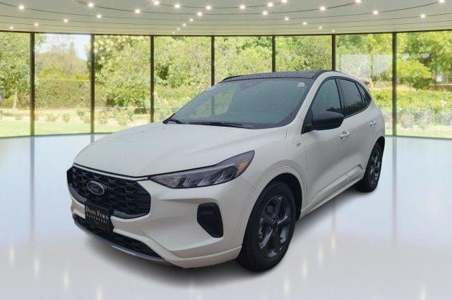 2023 ford escape st-line in davenport, iowa