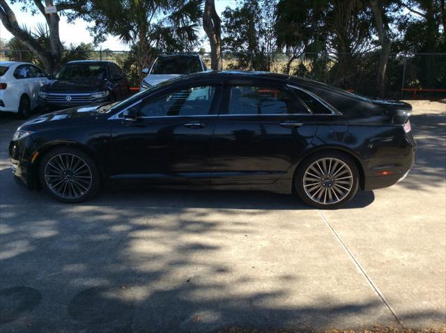 2013 lincoln mkz base