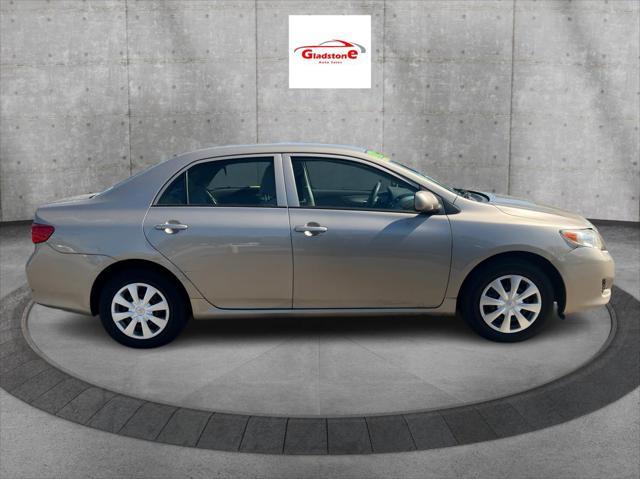 2010 toyota corolla le