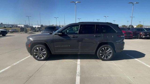 2022 jeep grand cherokee overland 4x4