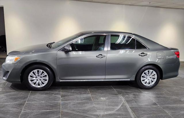 2012 toyota camry le