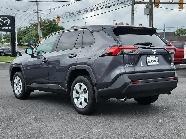 2024 toyota rav4 le