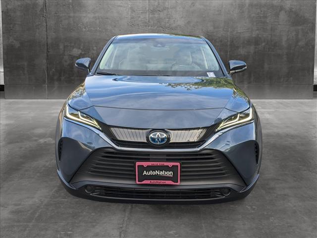 2024 toyota venza le