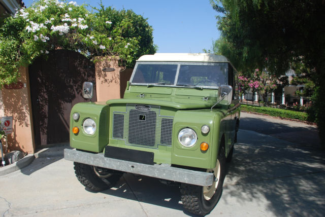 1980 land rover santana series iii "defender"