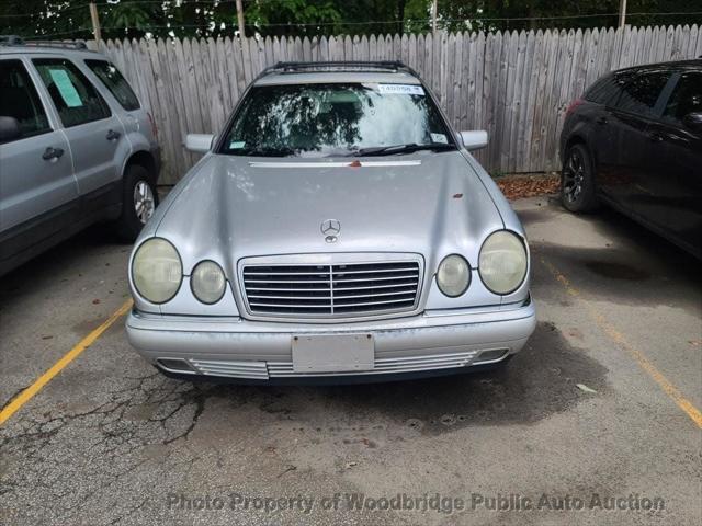 1999 mercedes-benz e-class awd
