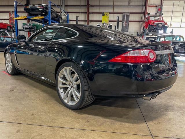 2007 jaguar xkr base