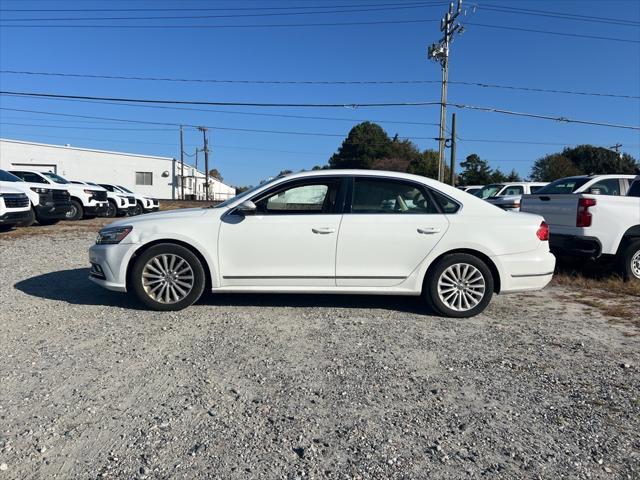 2016 volkswagen passat 1.8t se w/technology