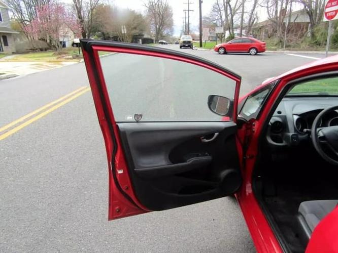 2010 honda fit hatchback 4d in maple shade, new jersey
