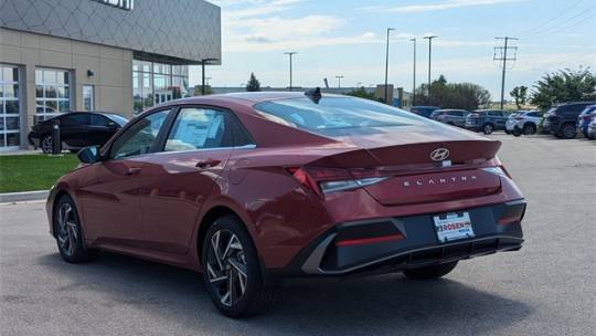 2024 Hyundai Elantra