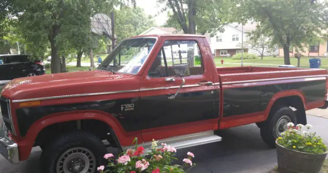 1982 f-150 4wd 86000 miles, very clean