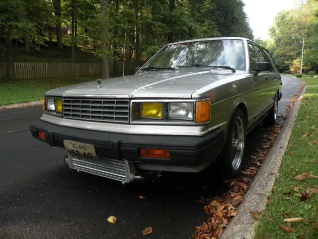 1983 datsun nissan 810 maxima wagon. l28et turbo. no reserve!!!