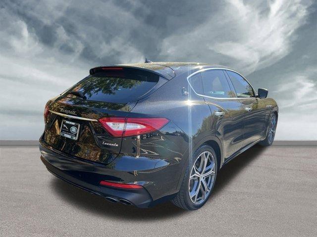 2020 maserati levante base