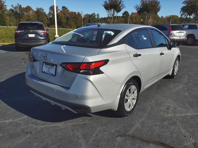 2023 nissan versa 1.6 s