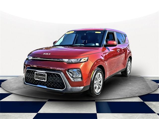 2022 kia soul lx