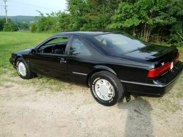 beautiful 1992 ford thunderbird lx coupe v8 5.0 ho 4 speed automatic overdrive