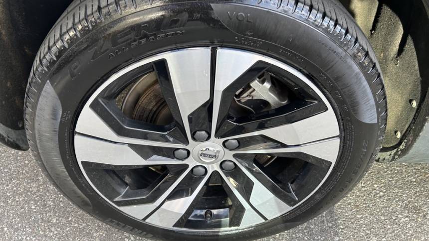 2023 volvo v60 cross country b5 plus
