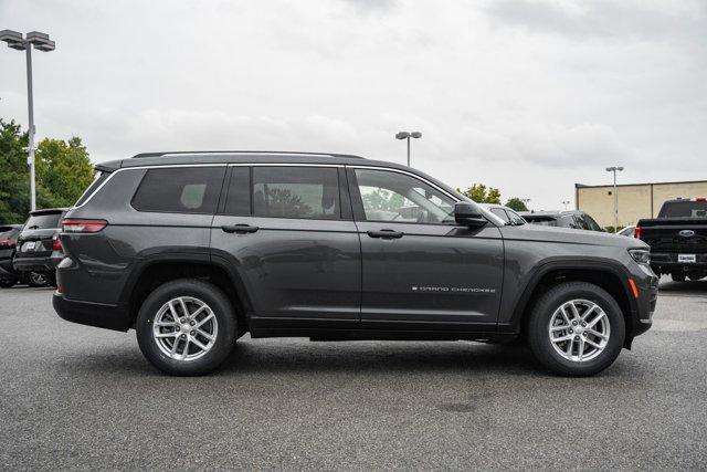 2022 jeep grand cherokee l laredo