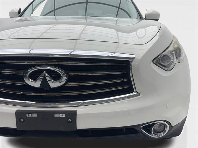 2014 infiniti qx70 base