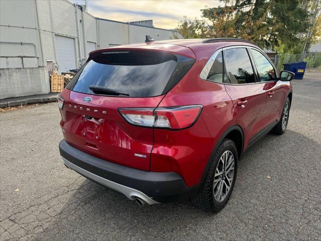 2020 ford escape sel