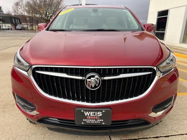 2019 buick enclave essence