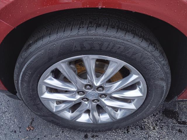 2018 buick enclave essence