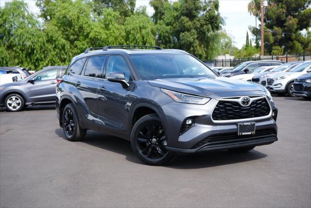 2022 toyota highlander xle