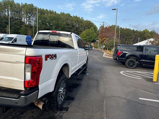 2017 ford f-250 lariat