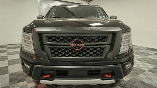 2024 nissan titan pro-4x