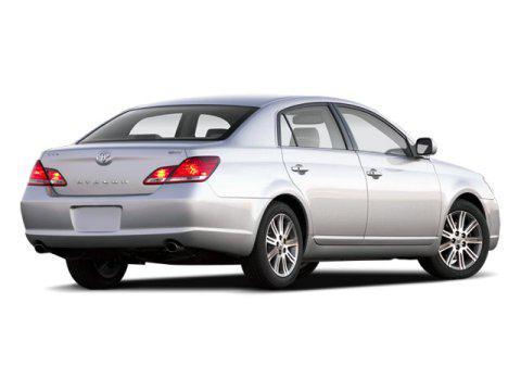 2010 toyota avalon xl